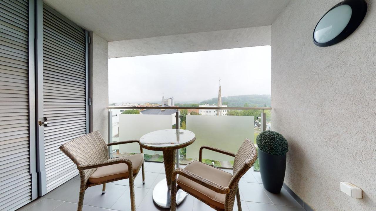 Bibi Centroom Apartment Piest'any Eksteriør billede