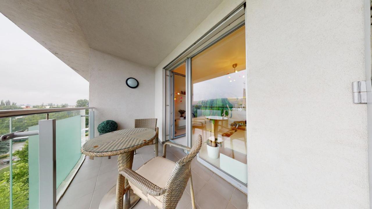 Bibi Centroom Apartment Piest'any Eksteriør billede