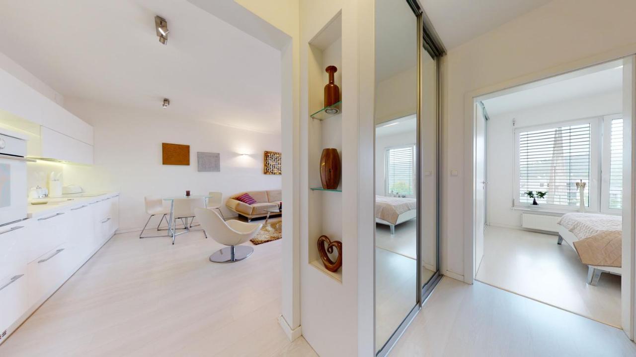 Bibi Centroom Apartment Piest'any Eksteriør billede