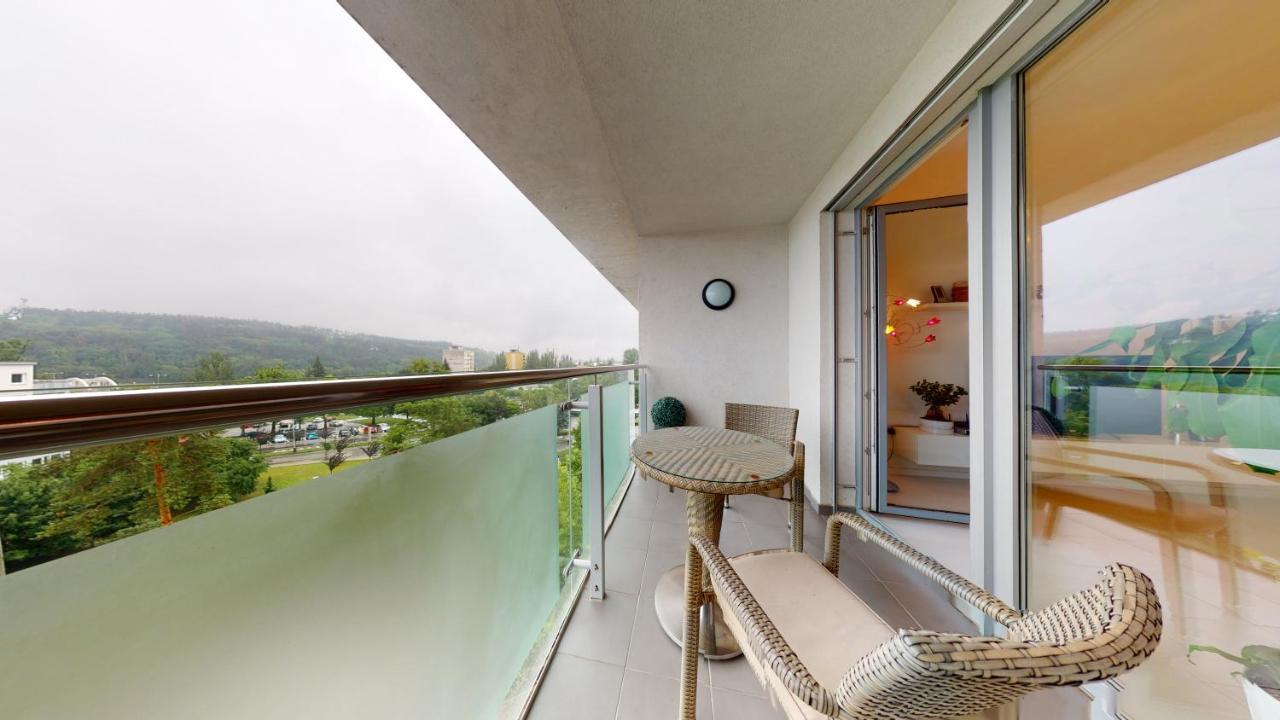Bibi Centroom Apartment Piest'any Eksteriør billede