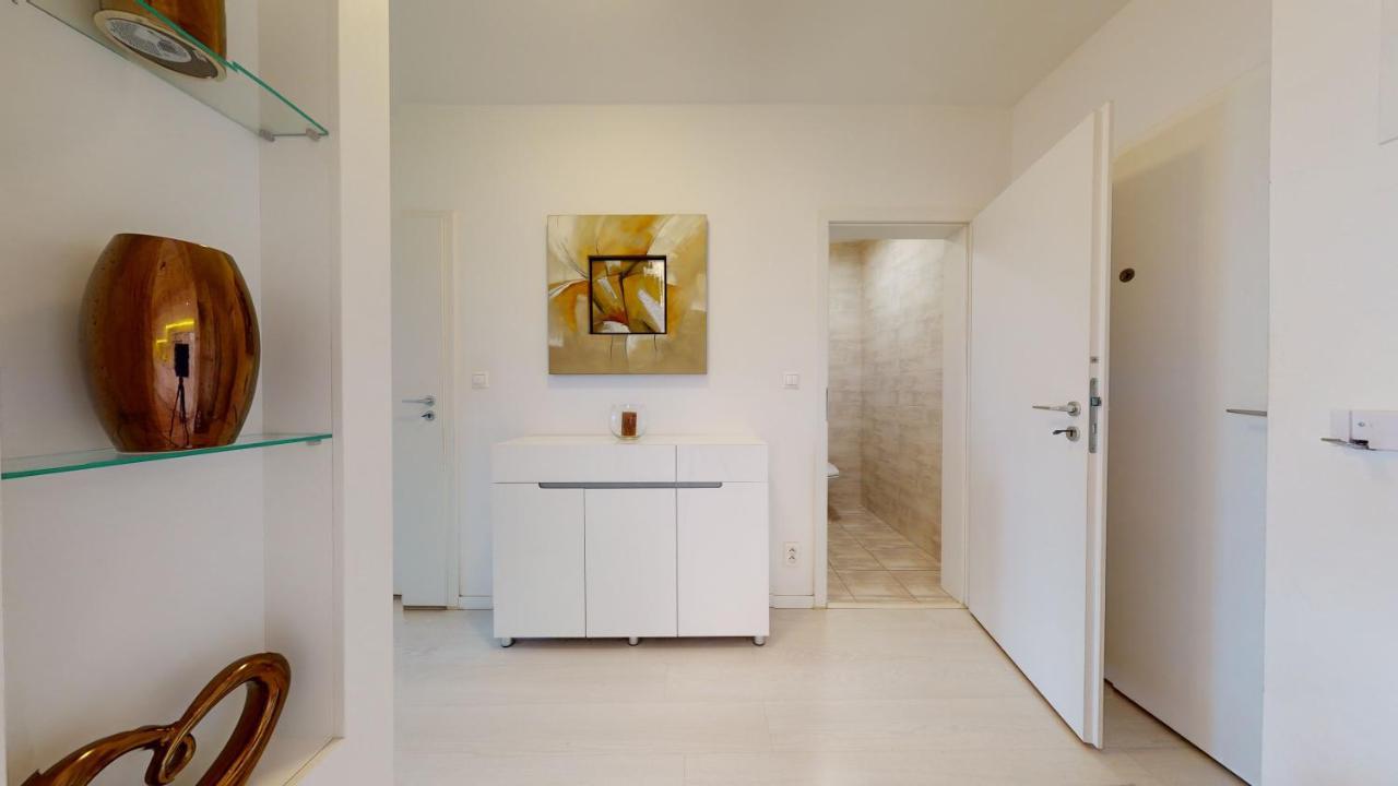 Bibi Centroom Apartment Piest'any Eksteriør billede