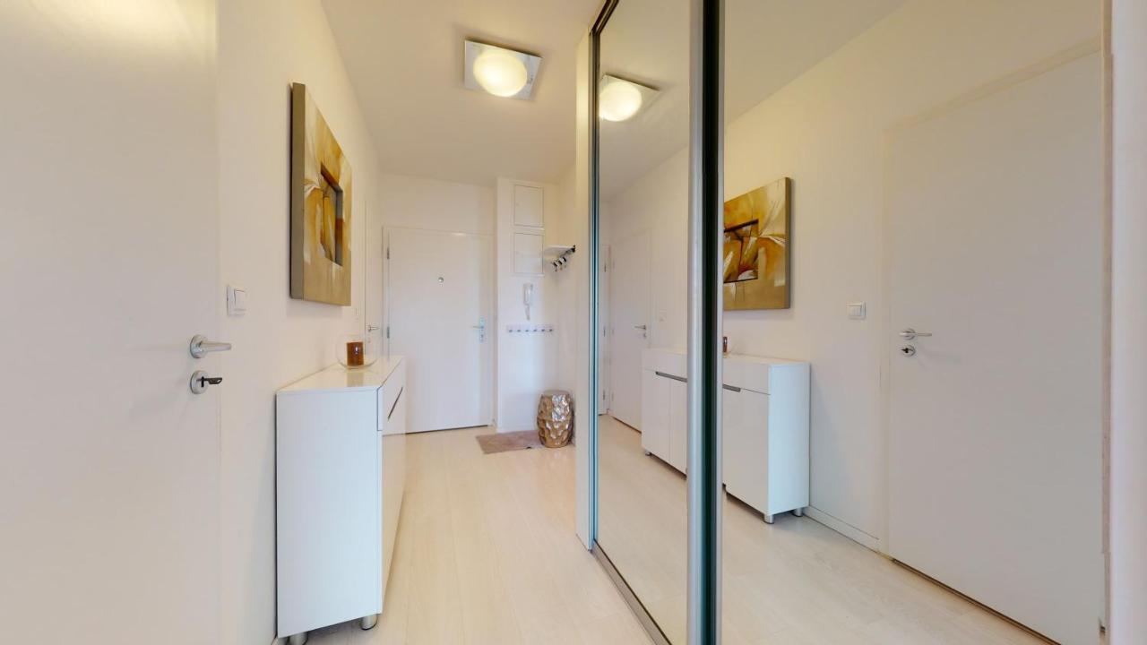 Bibi Centroom Apartment Piest'any Eksteriør billede
